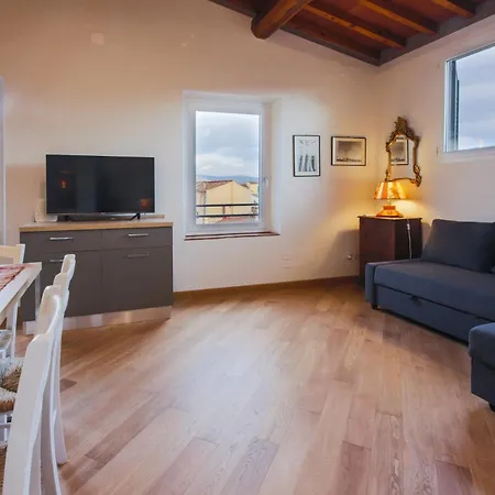 Apartamento - Sole Attic With View Florença